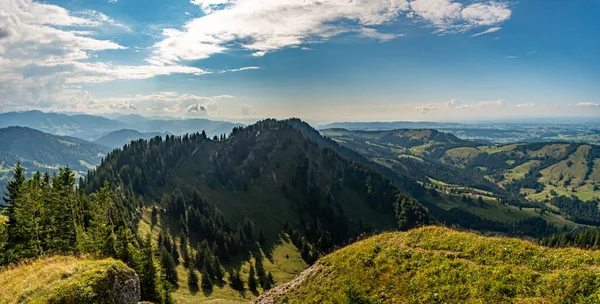 Belle Randonnée Coucher Soleil Vers Hochgrat Sur Nagelfluhkette Près Oberstaufen — Photo