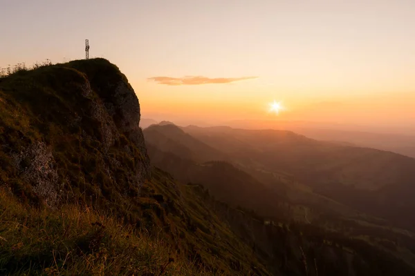 Belle Randonnée Coucher Soleil Vers Hochgrat Sur Nagelfluhkette Près Oberstaufen — Photo