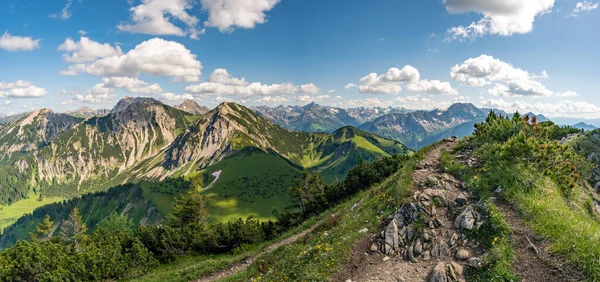 Climbing Edelrid Ferrata Iseler Summit Oberjoch Bad Hindelang Allgau Mountains — Fotografia de Stock