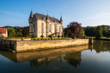 kasteel Schaloen, Güney Limburg, Hollanda 'da demirli kale