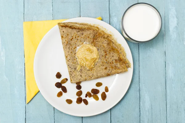 Frische hausgemachte süße Buchweizen-Crêpes — Stockfoto