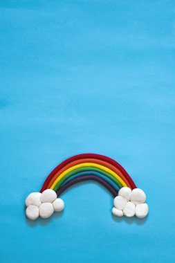 Bulutlar ve gökkuşağı