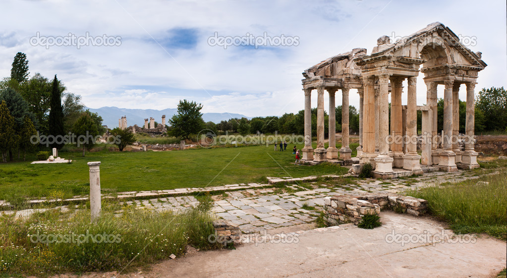 Ruins of afrodisias Tetrapylon