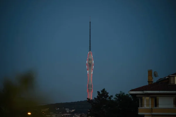 Istanbul Turecko Července 2021 Camlica Tower Červeným Světlem Bílým Světlem — Stock fotografie