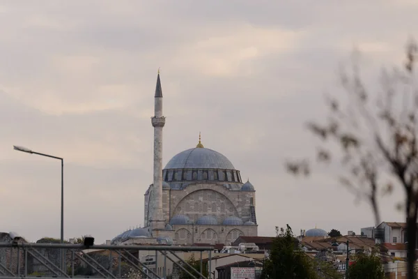 Istambul Turquia Outubro 2021 Mesquita Foto Cúpula Minarete Tiro Editorial — Fotografia de Stock