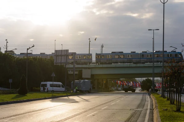 Istanbul Turkey October 2021 Empty Road City Istanbul Subway Passing — Stockfoto