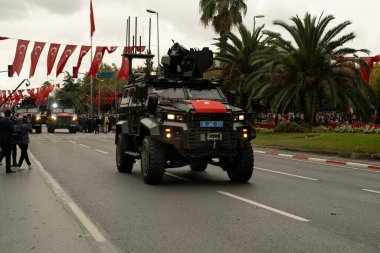 İstanbul, Türkiye - 29 Ekim 2021: 29 Ekim 'de özel harekat jandarması zırhlı araçları 