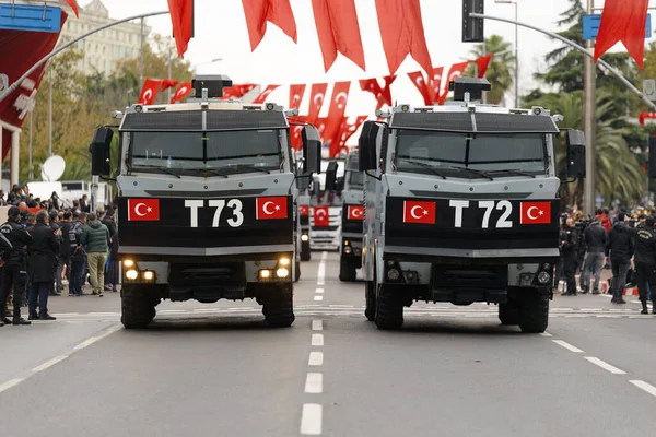 Isztambul Törökország 2021 Október Rendőrség Tömegoszlató Járműparádéja Török Köztársaság Október — Stock Fotó