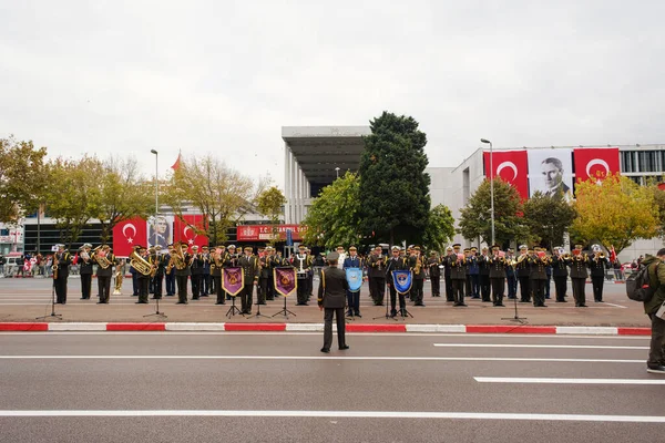Stanbul Türkiye Ekim 2021 Öğrenci Bandosu Ekim Cumhuriyet Günü Kutluyor — Stok fotoğraf