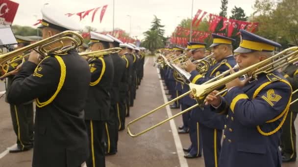 Istambul Turquia Outubro 2021 Banda Militar Tocando Música Dia Outubro — Vídeo de Stock