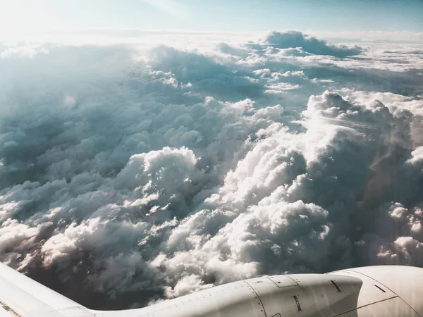 View Sky Clouds Airplane Engine Shot Airplane Window — Stock Photo, Image
