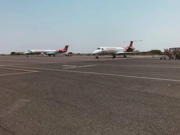 Djibuti Djibuti Maio 2021 Dois Jatos Air Djibouti Estacionados Aeroporto — Fotografia de Stock