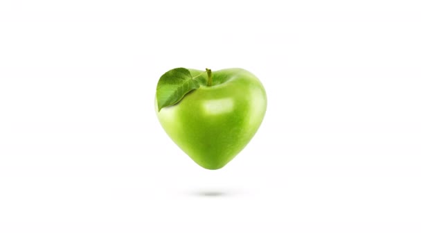 Green Colored Heart Shaped Apple Heartbeat Animation White Background — Stock Video