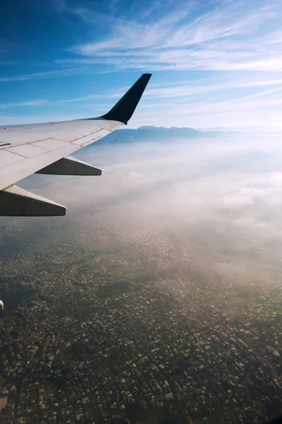 Vista Ciudad Izmir Desde Avión Ala Avión — Foto de Stock