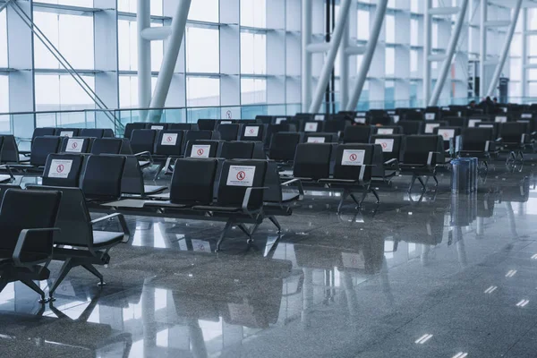 Izmir Turquia Novembro 2021 Lounge Passageiros Aeroporto Passageiros Esperando Aeroporto — Fotografia de Stock
