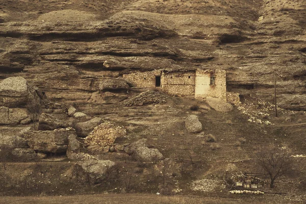 Покинутий Кам Яний Будинок Каменях — стокове фото