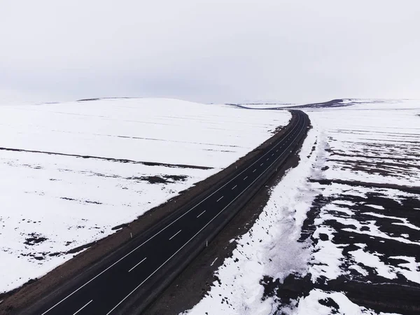 Vue Aérienne Diagonale Une Route Avec Une Voie Neige Hiver — Photo