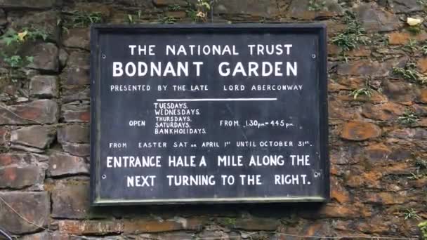 Historic Entrance Sign Mounted Stone Wall Bodnant Garden Conwy North — Stock video