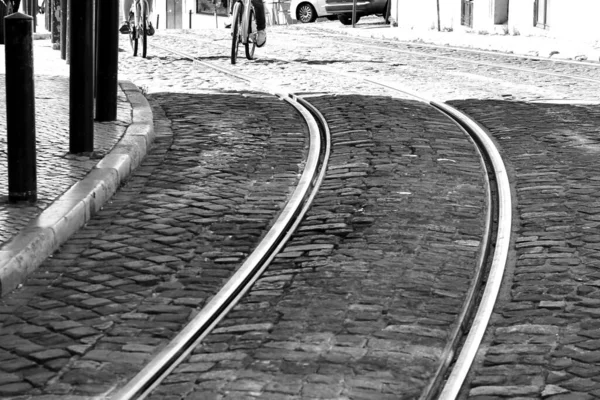 Carris Eléctrico Rua Paralelepípedos Cidade Velha Não Pessoas — Fotografia de Stock