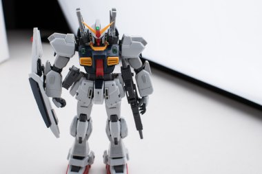 Gundam oyuncak