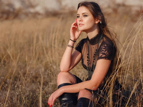 Fashionable Woman Desert Field Mountain Wearing Black Dress Wild West — стоковое фото