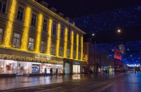 Graz Austria December 2021 Beautiful Christmas Decorations Lights Famous Herrengasse — Stockfoto