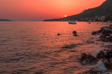 Adriyatik Denizi üzerinde güzel gün batımı