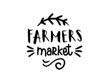 Farmers Market 'te. Vector fırça harfleri tipografi - beyaz arka planda çiftçi pazarı. Çiftlik pazarı doğal organik ürün işareti. El çizimi logo, karalama rozetleri, simge, etiket.