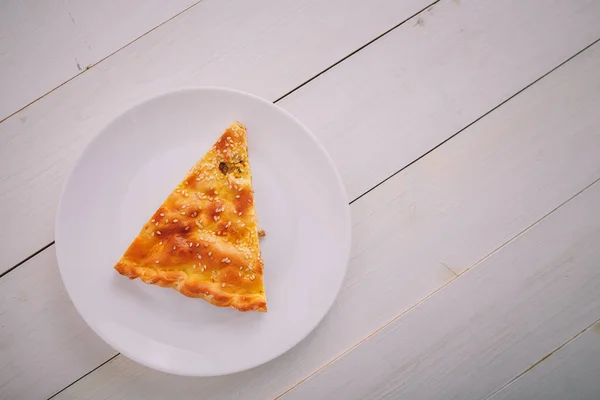 Piece Meat Carrot Pie White Plate Wooden Background Tasty Healthy — Stock Photo, Image