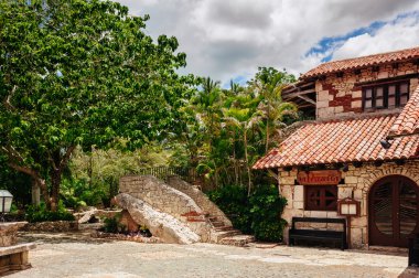 antik köy altos de chavon