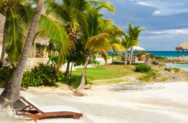 Atlantik Okyanusu üzerinde lüks resort.
