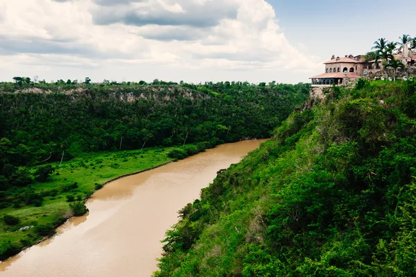 Tropical river Chavon in Dominican Republic — Stock Photo, Image