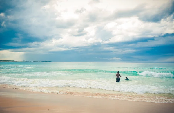 Tropical beach — Stock Photo, Image