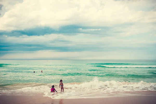 Tropical beach — Stock Photo, Image