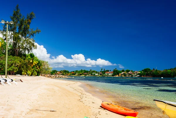 Boot am Strand — Stockfoto