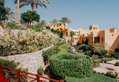 Palmiyeli lüks tatil köşkü