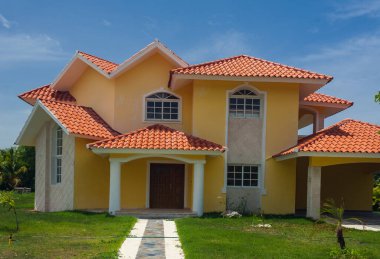 Dominik Cumhuriyeti 'nde kendi yüzme havuzu olan güzel lüks bir villa. Lüks Karayip tatil beldesi ve güzel bahçedeki yazlık ev.