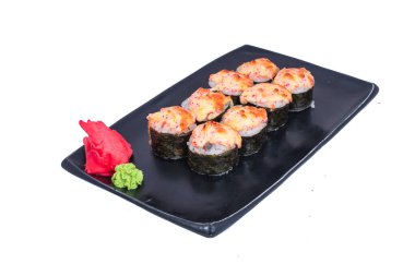 Japon Mutfağı - Karides ve Conger, Avokado, Tobiko ve Peynirli Suşi Roll. Suşi, tempura, Japon yemeği, geleneksel Japon mutfağı, Çıtır Karides Tempura Roll.