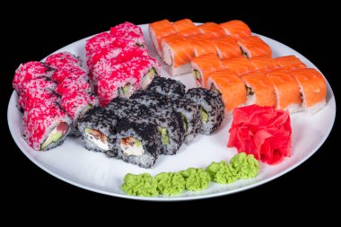 Japon Mutfağı - Karides ve Conger, Avokado, Tobiko ve Peynirli Suşi Roll. Suşi, tempura, Japon yemeği, geleneksel Japon mutfağı, Çıtır Karides Tempura Roll.