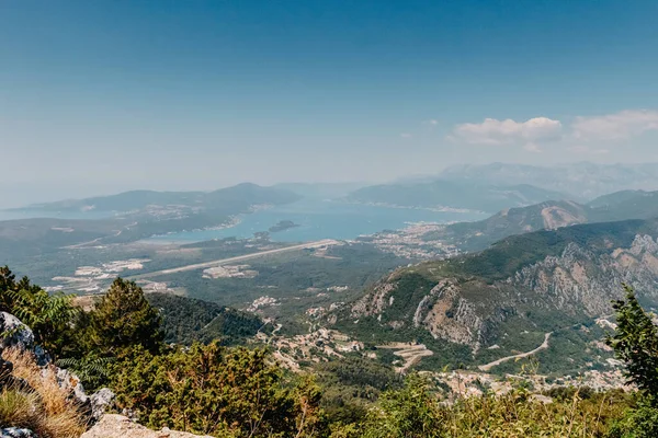 Piękny Krajobraz Gór Natury Zatoka Kotor Czarnogóra Widok Zatokę Boka — Zdjęcie stockowe