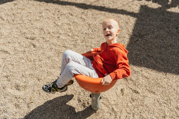 Grappig Schattig Vrolijk Baby Spelen Speelplaats Emotie Van Geluk Plezier — Stockfoto