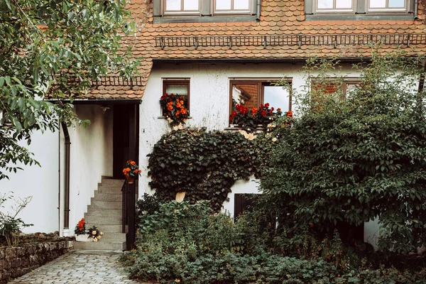 Traditional Small House Beautiful Outdoor Decor Facade Germany German Old — Stock Photo, Image