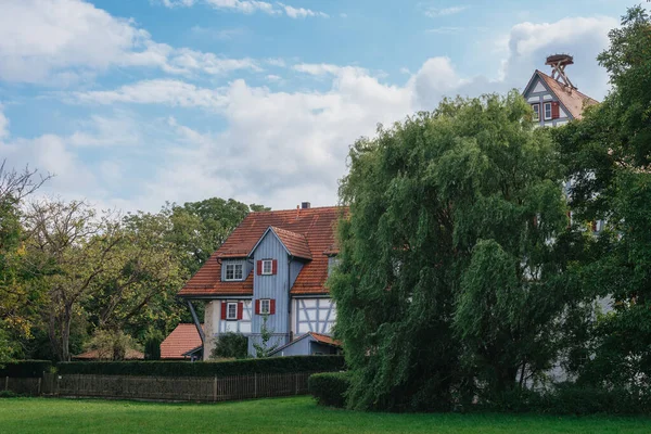 Casa Tradicional Con Hermosa Decoración Fachada Exterior Alemania Antigua Casa —  Fotos de Stock