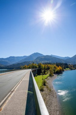 faller klamm bridge over sylvenstein reservoir in german alps