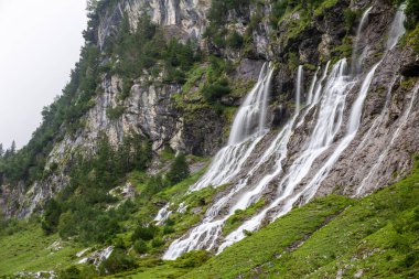 dağ dere şelale uzun pozlama