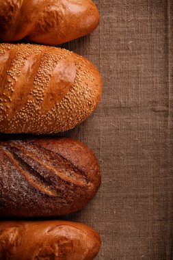 taze pişmiş geleneksel ekmek