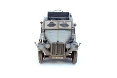 Alman İkinci Dünya Savaşı topçu traktör sd.kfz.10 d7