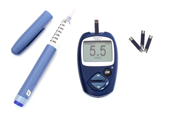 Syringe pen and glucometer — Stock Photo, Image