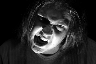 karanlık şeytan surat