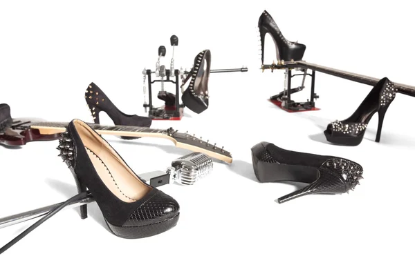 Shoes and musical instruments — Stock Photo, Image